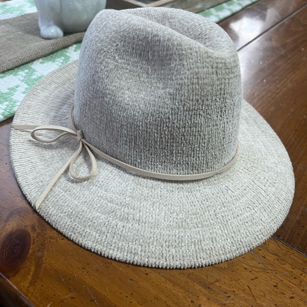 Elegant Cream Women's Fedora Hat